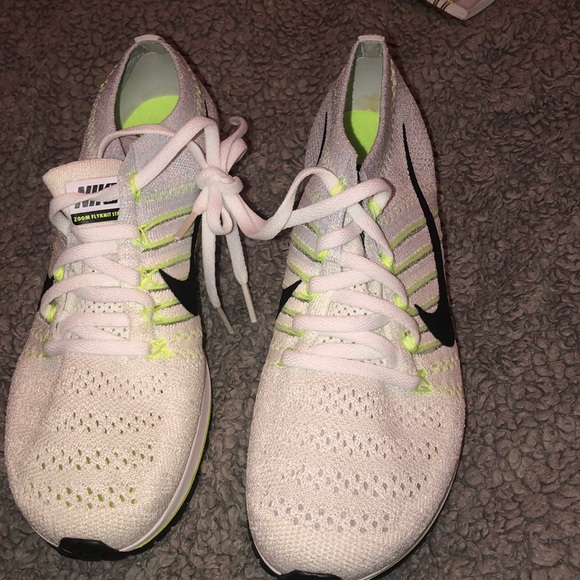 Nike zooms never worn - Picture 2 of 5